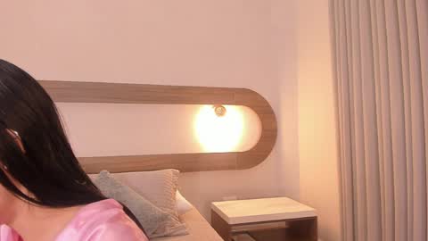 Violeta Sum online show from June 4, 12:33 pm