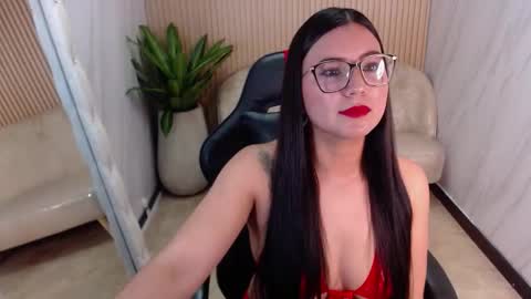 violeta_tf online show from November 25, 2:06 pm