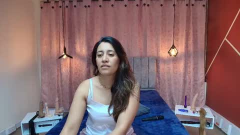 Snapshot of violetascott_ chatting on September 9, 5:01 pm VIOLETA online show from September 9, 5:01 pm