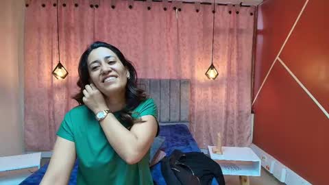 Snapshot of violetascott_ chatting on September 26, 2:54 pm VIOLETA online show from September 26, 2:54 pm