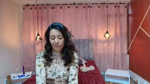 Snapshot of violetascott_ chatting on October 13, 1:11 pm VIOLETA online show from October 13, 1:11 pm