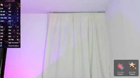 Snapshot of violetasotter chatting on February 21, 12:17 pm Violeta online show from February 21, 12:17 pm