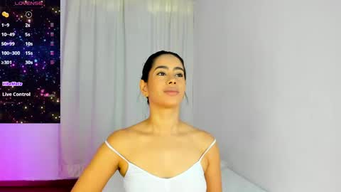 Violeta online show from April 18, 12:09 pm