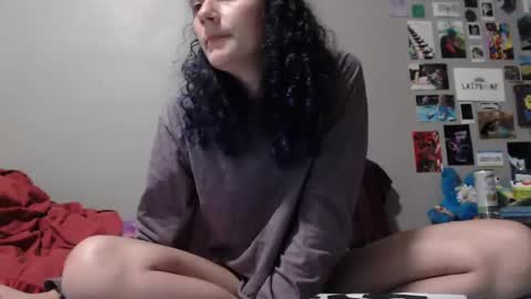 Violet Hooper online show from September 24, 6:33 pm