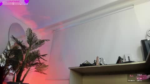 violetparkker online show from January 22, 11:56 am