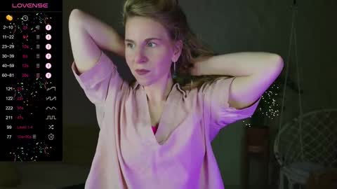 Violet  next stream December 6 online show from November 16, 6:46 pm