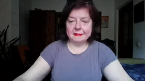 violetpulse online show from April 25, 1:41 pm