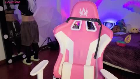   online show from December 2, 12:21 pm