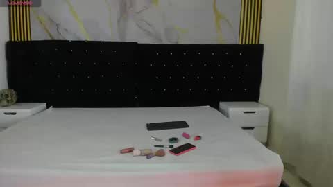 Violet Rose online show from March 14, 8:47 pm