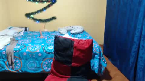 Violet777  online show from December 28, 10:47 am