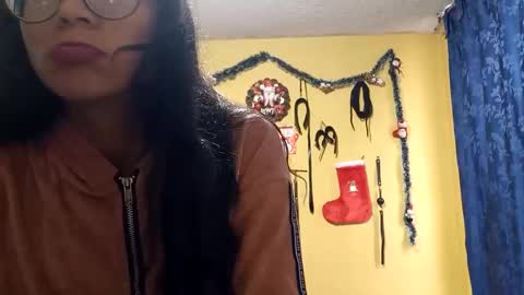 Violet777  online show from November 15, 11:29 am