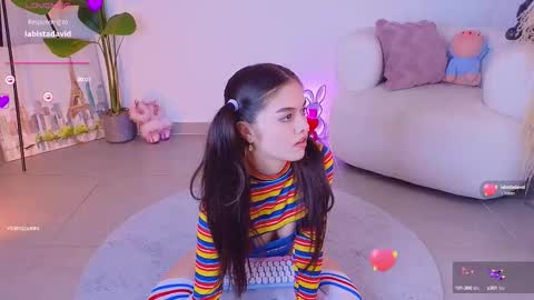 violetssweet online show from October 12, 1:37 am