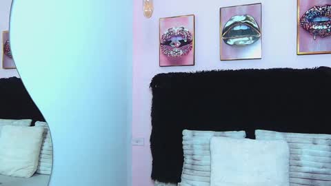 Snapshot of violett_froz chatting on October 14, 7:14 pm Violeta froz online show from October 14, 7:14 pm