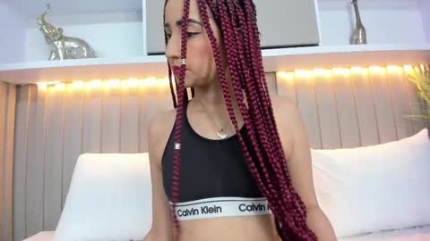 Violett  online show from September 24, 8:12 pm