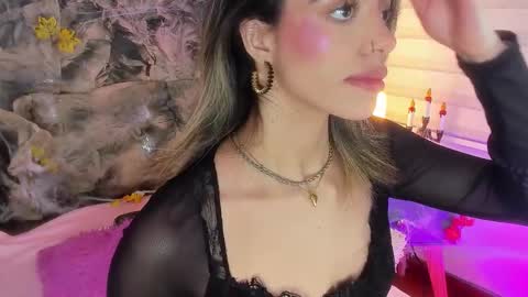 Violetta Ficher online show from October 19, 5:41 am