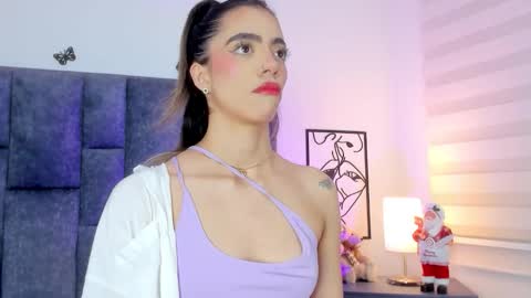 Violetta Ficher online show from December 16, 2:27 am