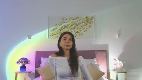 violetta_finch online show from April 18, 10:19 am