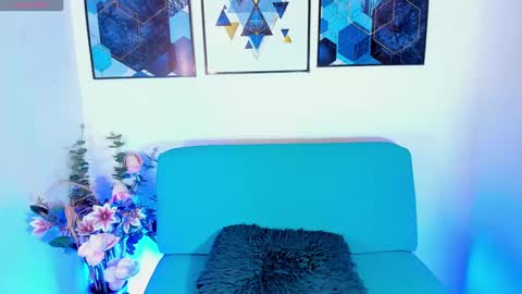 Princess Violet Valerious Follow me IGX violetvalerious online show from September 29, 4:01 pm