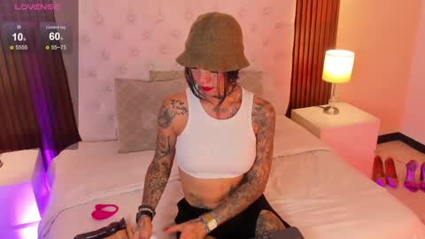 violettaalemida online show from September 11, 12:27 pm