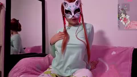Snapshot of violettaarojass chatting on July 24, 10:35 am violettaarojass online show from July 24, 10:35 am