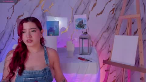 Snapshot of violettcastel chatting on February 11, 7:59 pm Violett Castel online show from February 11, 7:59 pm