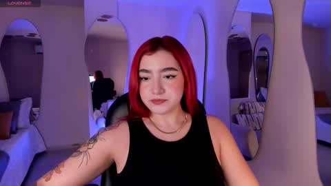 Snapshot of violettcastel chatting on September 30, 7:08 pm Violett Castel online show from September 30, 7:08 pm