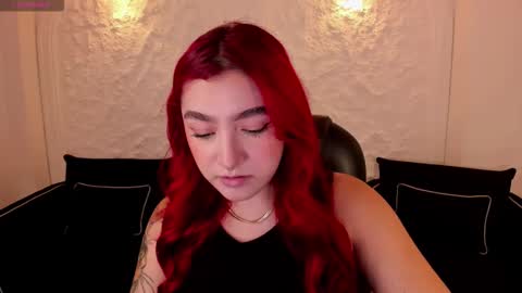 Snapshot of violettcastel chatting on October 12, 4:50 pm Violett Castel online show from October 12, 4:50 pm