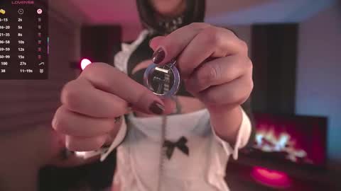 JULIE UWU online show from November 3, 6:53 pm