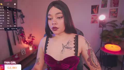 Snapshot of violette_clerk1 chatting on July 11, 7:27 pm JULIE UWU online show from July 11, 7:27 pm