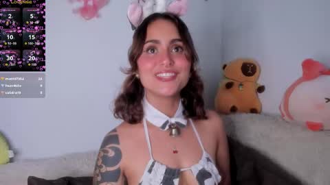 Violette  online show from October 23, 9:46 pm