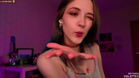 Snapshot of violettesss chatting on May 21, 5:20 pm Vi Best on my Fansly online show from May 21, 5:20 pm