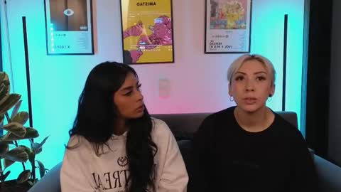 Violet online show from March 27, 1:22 am