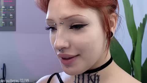 Snapshot of violetvio1ator chatting on March 7, 7:30 am Dommy mommy online show from March 7, 7:30 am