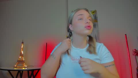 Violla online show from December 25, 5:16 am