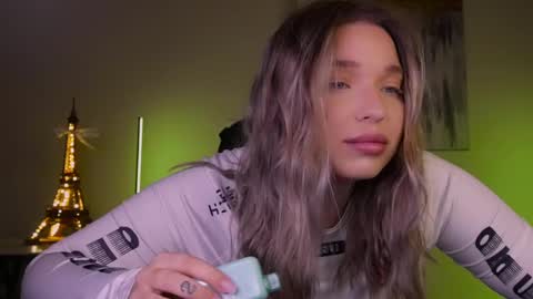 Violla online show from March 6, 9:14 am