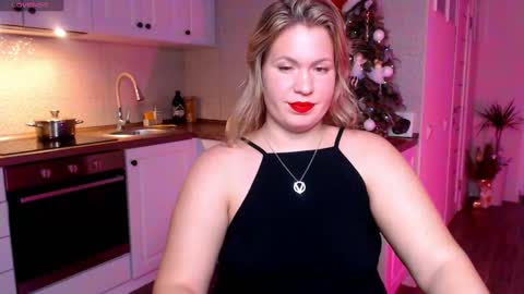  VelvettTime  online show from January 11, 9:26 am