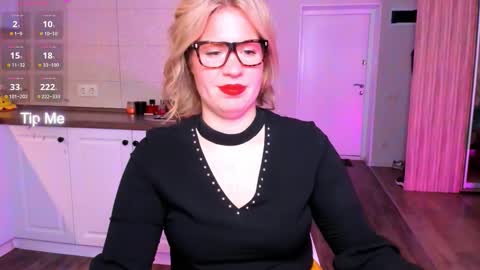  VelvettTime  online show from October 8, 8:23 am