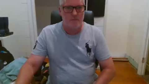 viper654321 online show from December 23, 7:28 am