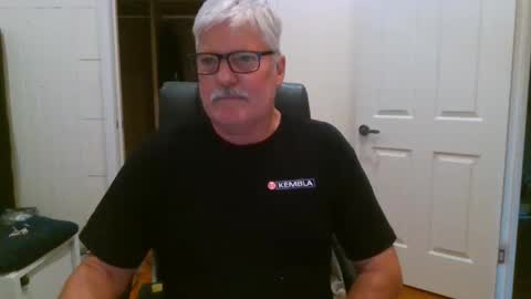 viper654321 online show from October 4, 7:28 am