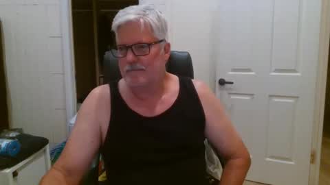 viper654321 online show from October 9, 7:50 am