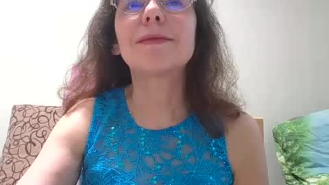 Snapshot of viptarullah chatting on June 19, 6:01 pm ViptarullAh online show from June 19, 6:01 pm