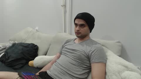 virgil____ online show from November 29, 10:02 pm