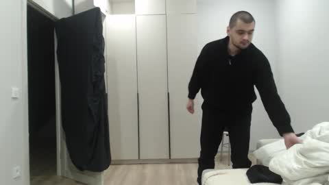 virgil____ online show from December 14, 8:02 pm