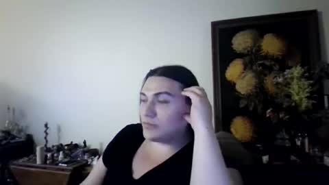Snapshot of virgorian_enigma chatting on April 23, 6:03 am priscilla online show from April 23, 6:03 am