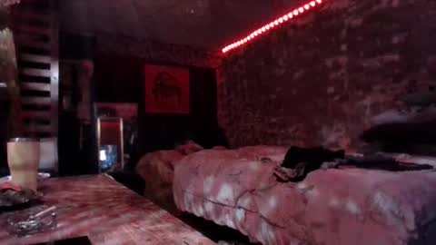 Snapshot of virgostargalatica chatting on December 14, 6:23 pm Omoje Ultra Mega online show from December 14, 6:23 pm