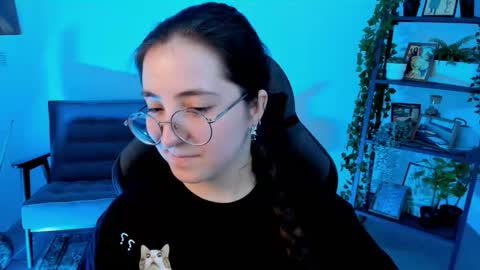 Snapshot of virtualvoyant chatting on October 2, 7:15 am your love online show from October 2, 7:15 am