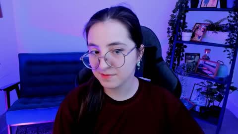 Snapshot of virtualvoyant chatting on October 7, 3:25 am your love online show from October 7, 3:25 am