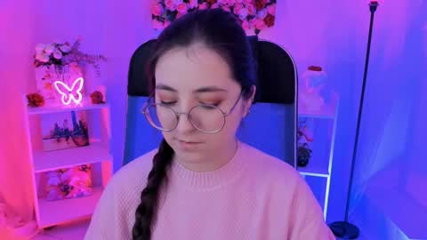 Snapshot of virtualvoyant chatting on October 16, 7:09 am your love online show from October 16, 7:09 am