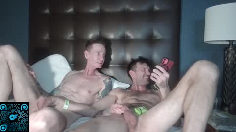 Snapshot of vislaxxx chatting on January 9, 12:30 pm Pachinko De Gallo online show from January 9, 12:30 pm