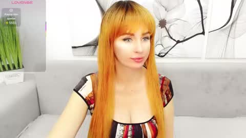 Snapshot of vita_flowen chatting on October 21, 5:19 am Vita online show from October 21, 5:19 am